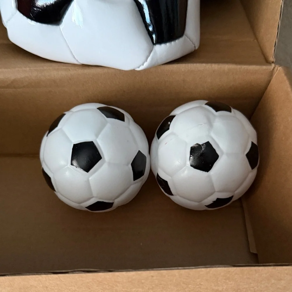 Soccer Ball Set with 1 Trophy cake topper